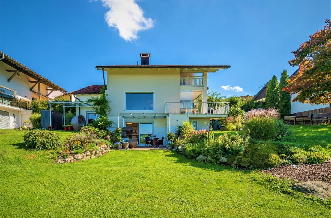 Haus Am Weinberg II Apartment Seekirchen am Wallersee Ngoại thất bức ảnh