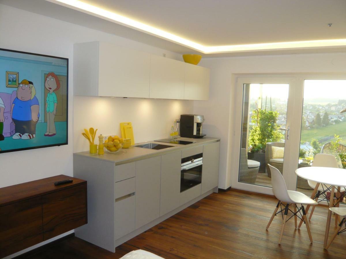 Haus Am Weinberg II Apartment Seekirchen am Wallersee Ngoại thất bức ảnh
