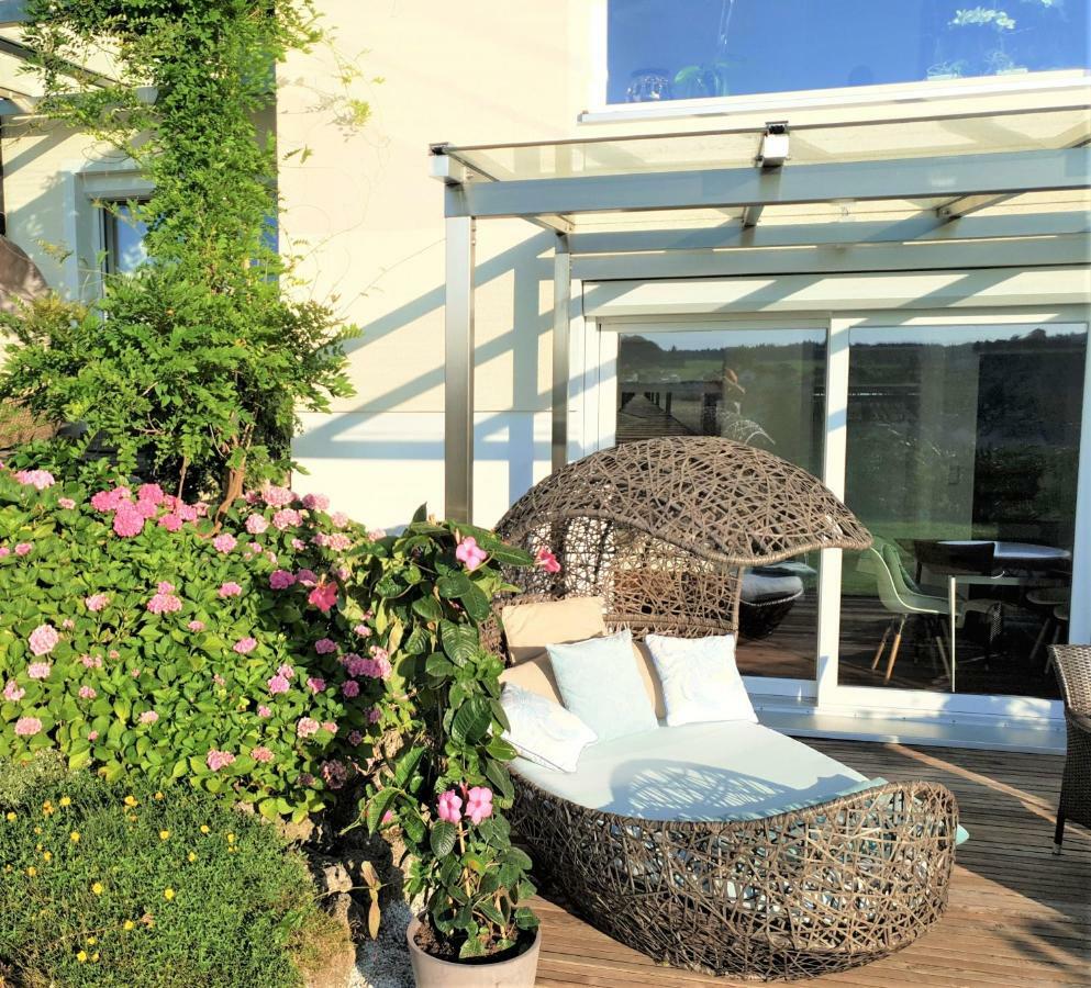 Haus Am Weinberg II Apartment Seekirchen am Wallersee Ngoại thất bức ảnh